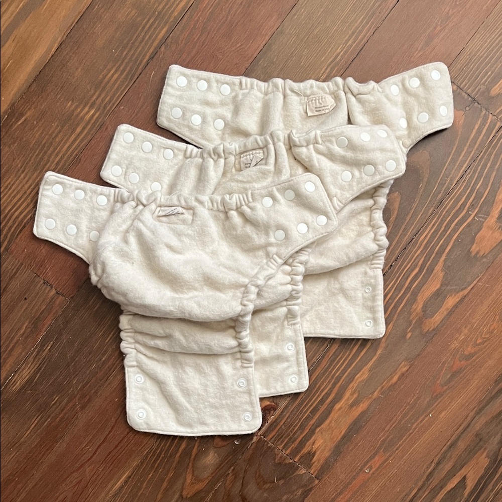 Merino wool diaper outers